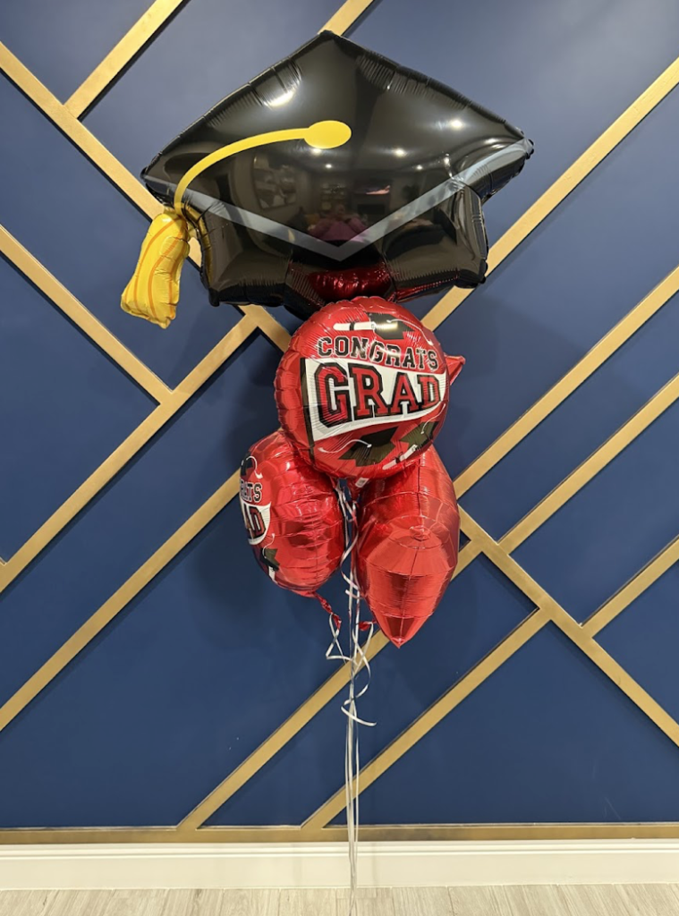 helium balloon bouquet